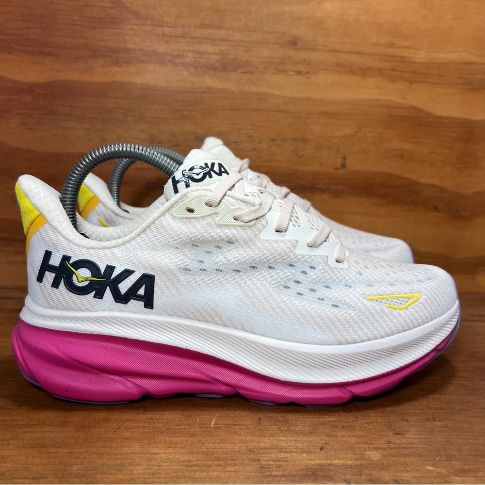 Women Hoka One One Clifton 9 Running Shoes Athletic Shoes Sneakers White/Pink